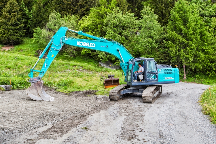 Kobelco SK260LC-11, Gravemaskine