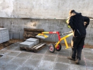 Fliselæggervogn m/tang, Ravendo