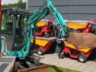 Kobelco SK18, Brugt minigraver