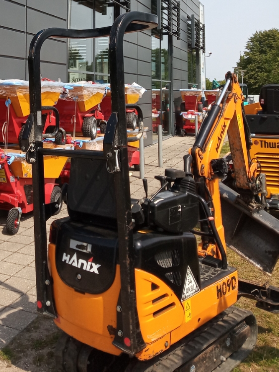 Hanix H09D, Brugt minigraver