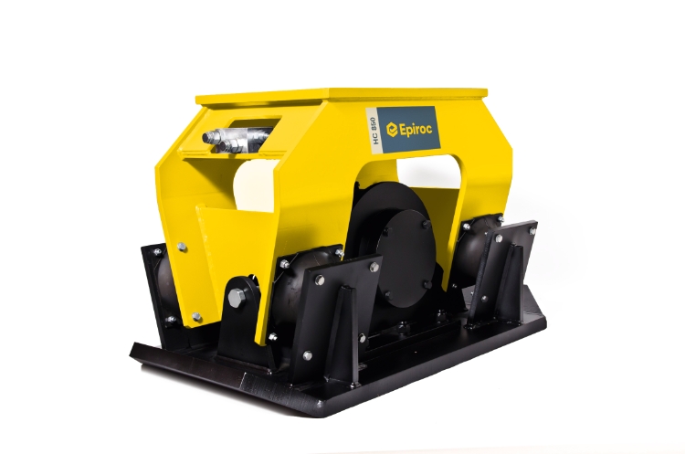 Epiroc HC850 Pladevibrator (statisk), Maskinbåren