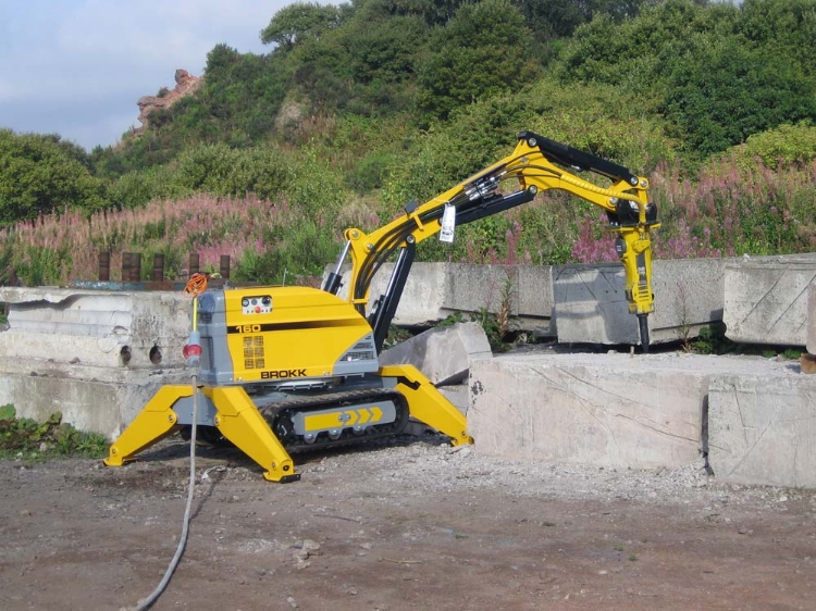 Brokk 160, Nedbrydningsrobot