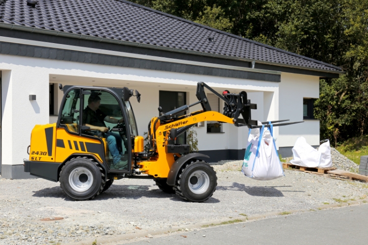 Schäffer Minilæsser 2430 SLT