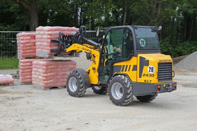 Schäffer Minilæsser 2430 SLT