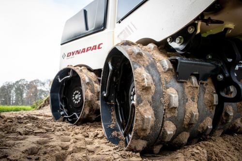 Dynapac D.ONE, Råjordskompakter 